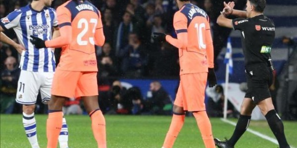 pg电子游戏-巴萨输得冤吗？与其怨裁判，不如怨运气