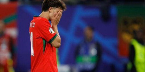 pg麻将胡了官网-B席B费踢得可以 佩佩离开后后防无忧 维蒂尼亚棒！